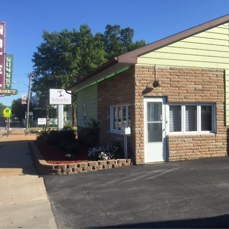 Sunset Motel Waterloo 외부 사진
